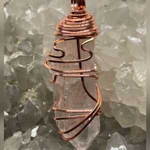 NWT Large Clear Quartz & Copper Wire-Wrapped Pendant 16" Copper Bal…